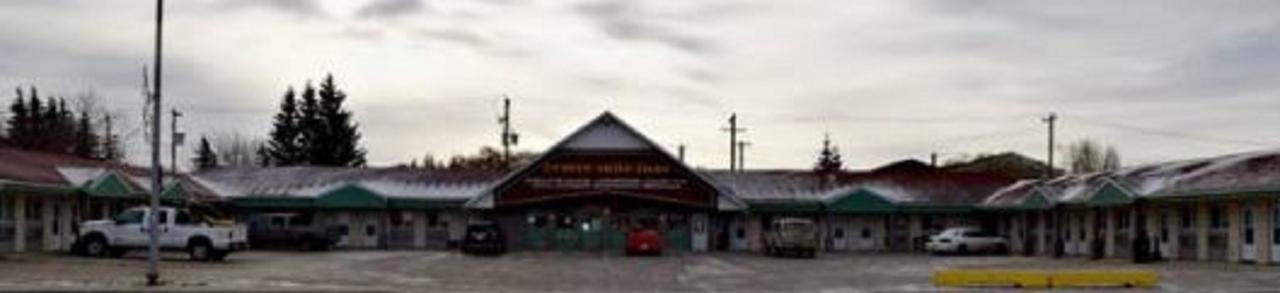 Centre Suite Inns Motel Bonnyville Ngoại thất bức ảnh